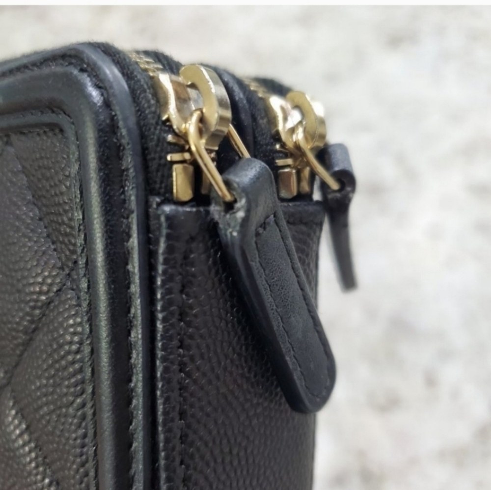 CHANEL CAVIAR Small Crossbody Bag wallet cellphone holder - Picture 5 of 12